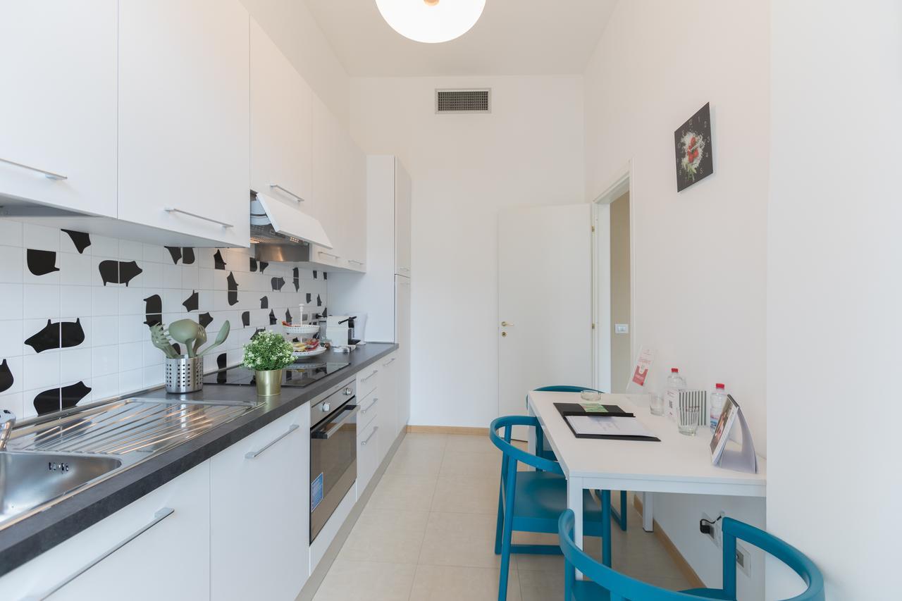 Hemeras Boutique Homes - Design Apartments Near Duomo Cathedral Milano Esterno foto